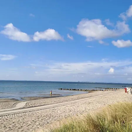 Strandnahe Mit Terrasse