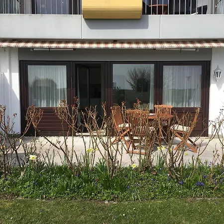 Strandnahe Mit Terrasse